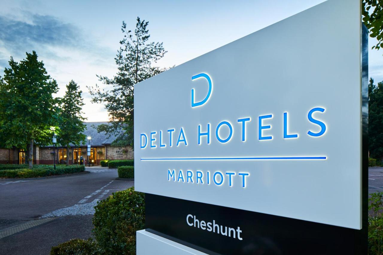 Delta Hotels By Marriott Cheshunt Броксборн Екстериор снимка