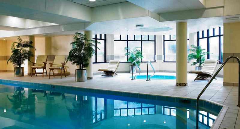 Delta Hotels By Marriott Cheshunt Броксборн Екстериор снимка