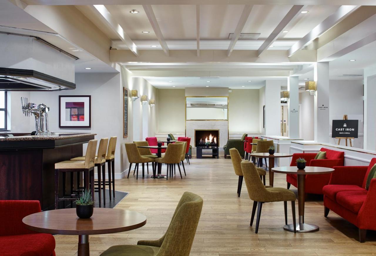 Delta Hotels By Marriott Cheshunt Броксборн Екстериор снимка