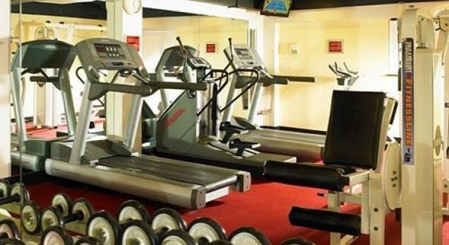 Delta Hotels By Marriott Cheshunt Броксборн Екстериор снимка